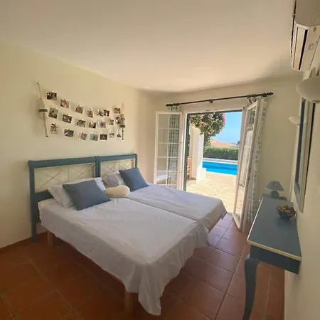 Villa Sea Views & Pool